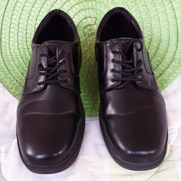 STACEY ADAMS Boy's Shoes Size 3M - Picture 1 of 8